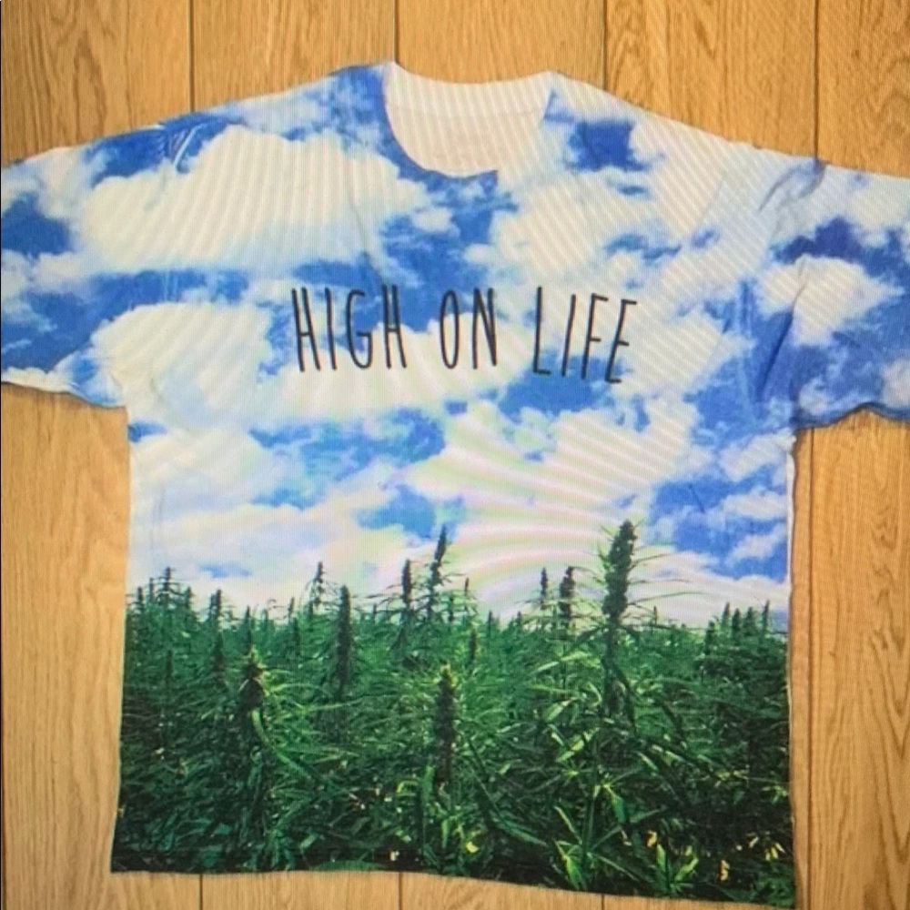 Blue and Green Nature Print Short Sleeve Tee